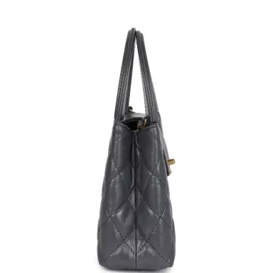 Chanel Chanel Small Kelly Shopper Dark Grey Shiny Aged Calfskin Brushed Gold Hardware | Thumbnail 4 Chanel Chanel Small Kelly Shopper Dark Grey Shiny Aged Calfskin Brushed Gold Hardware | Thumbnail 4