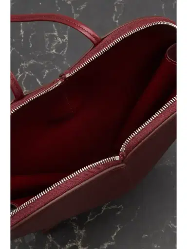 Alaïa Le Coeur Leather Shoulder Bag | Thumbnail 5 Alaïa Le Coeur Leather Shoulder Bag | Thumbnail 5