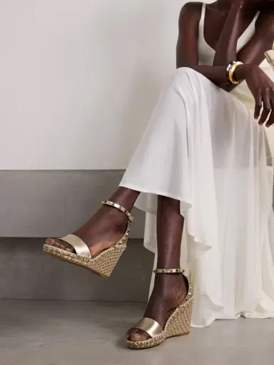 Valentino Garavani Rockstud 105 Metallic Textured-leather Espadrille Wedge Sandals | Thumbnail 2