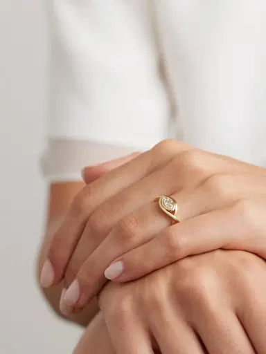 SHAY Vine 18-karat Gold Diamond Ring | Thumbnail 2
