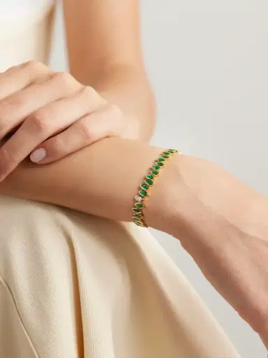 SHAY Staggered 18-karat Gold, Emerald And Diamond Bracelet | Thumbnail 2 SHAY Staggered 18-karat Gold, Emerald And Diamond Bracelet | Thumbnail 2