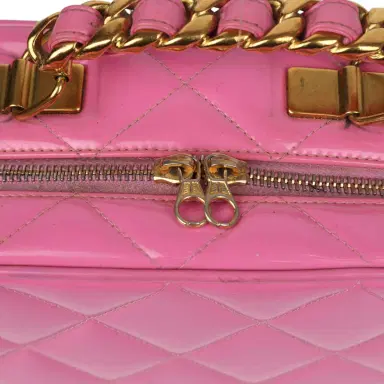 Chanel Vintage Chanel Lunchbox Vanity Bag Pink Patent Gold Hardware | Thumbnail 7 Chanel Vintage Chanel Lunchbox Vanity Bag Pink Patent Gold Hardware | Thumbnail 7