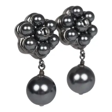 Chanel Chanel Flower Pearl Cluster Dangle Earrings Dark Grey Ruthenium Hardware | Thumbnail 2 Chanel Chanel Flower Pearl Cluster Dangle Earrings Dark Grey Ruthenium Hardware | Thumbnail 2