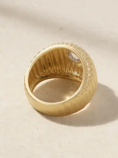Yvonne Léon 9-karat Gold Topaz Ring | Thumbnail 3 Yvonne Léon 9-karat Gold Topaz Ring | Thumbnail 3