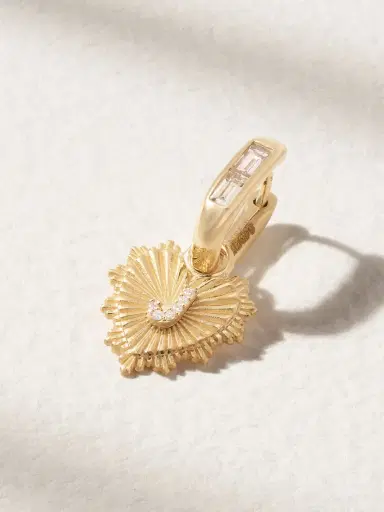 Foundrae Heart Pave Initial Petite Baguette Fob 18-karat Gold Diamond Single arring | Thumbnail 4 Foundrae Heart Pave Initial Petite Baguette Fob 18-karat Gold Diamond Single arring | Thumbnail 4