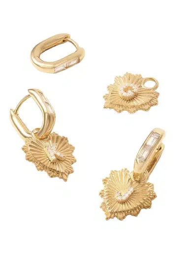 Foundrae Heart Pave Initial Petite Baguette Fob 18-karat Gold Diamond Single arring | Thumbnail 1 Foundrae Heart Pave Initial Petite Baguette Fob 18-karat Gold Diamond Single arring | Thumbnail 1