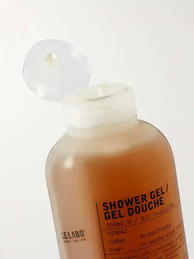 Le Labo Shower Gel - Hinoki, 250ml | Thumbnail 2 Le Labo Shower Gel - Hinoki, 250ml | Thumbnail 2