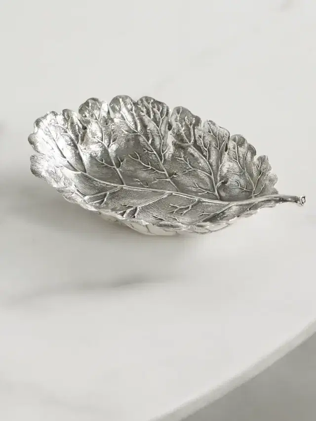 Oak Leaf Silver Bowl