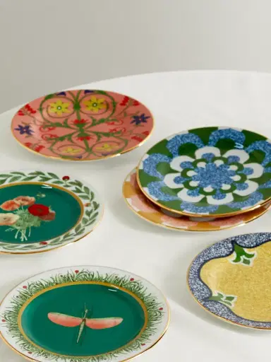 La DoubleJ Set Of Six Gold-plated Porcelain Dessert Plates | Thumbnail 1