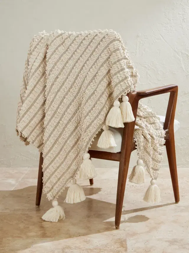 Soho Home Cassia Tasseled Cotton Throw - Men
