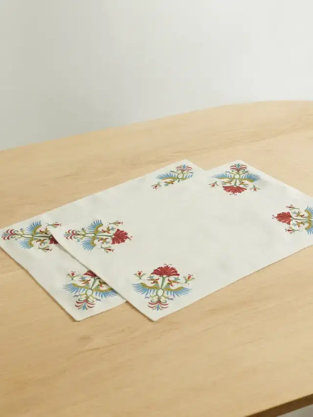 Benaki Set Of Two Embroidered Printed Linen Placemats