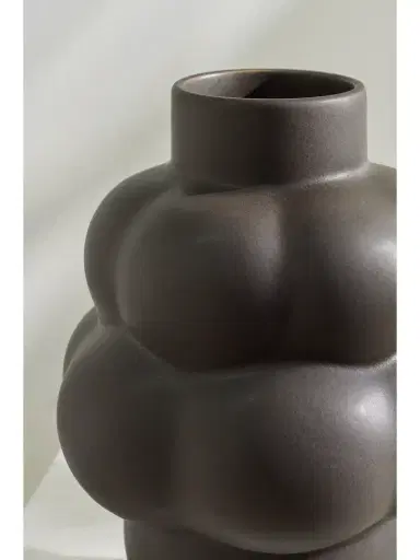LOUISE ROE 04 Balloon Ceramic Vase | Thumbnail 3