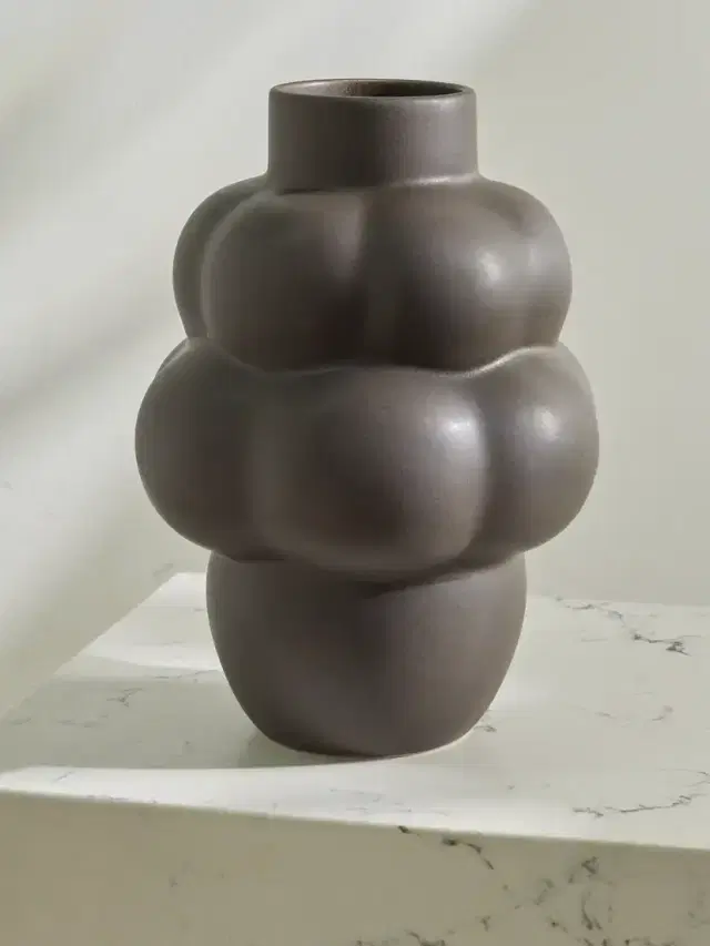 04 Balloon Ceramic Vase