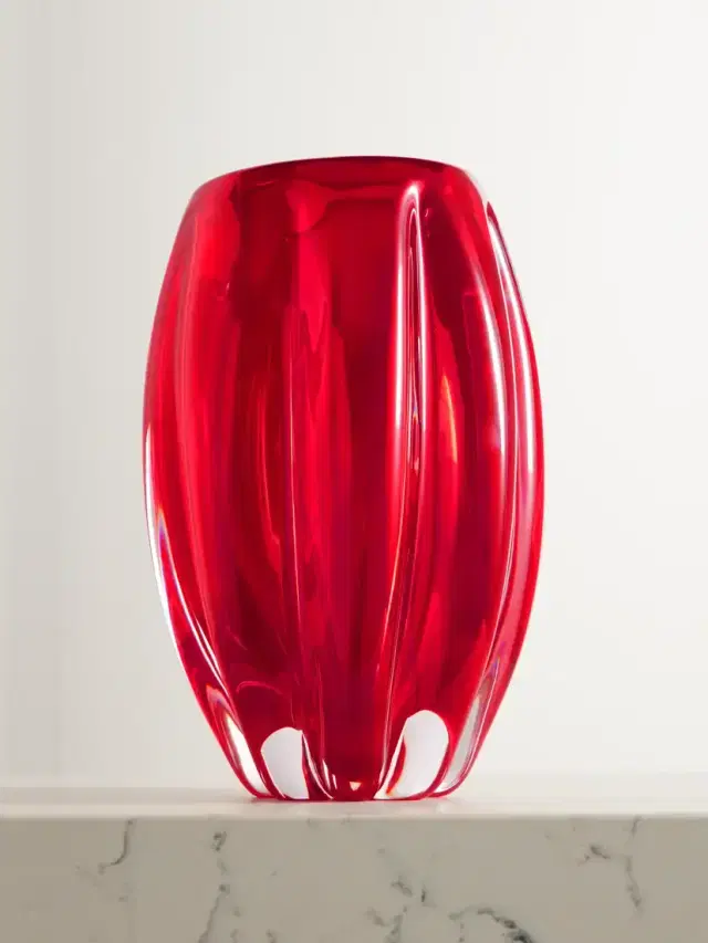 The Fiori Uovo Glass Vase