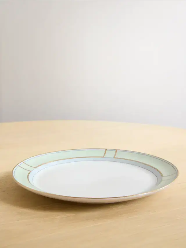 Gold-plated Porcelain Plate