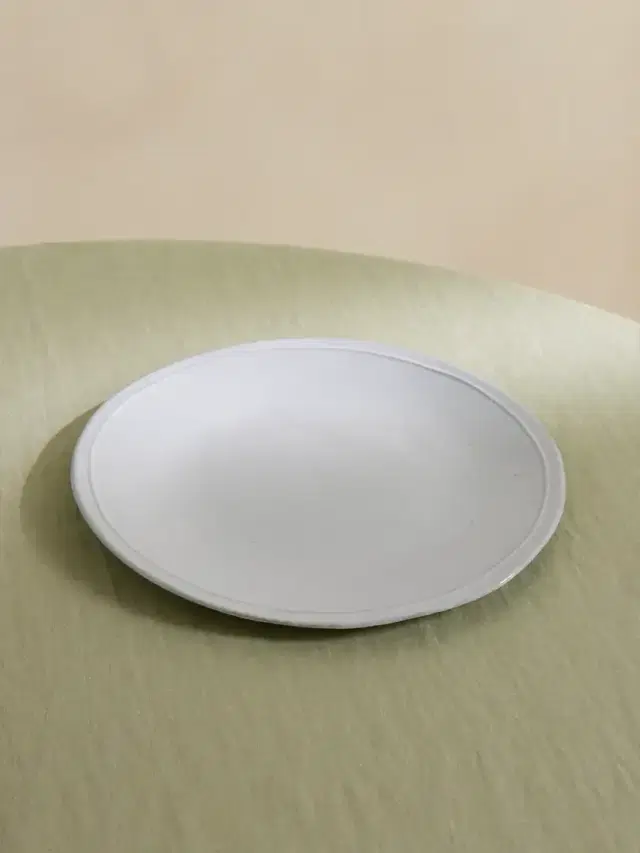 Simple Ceramic Dinner Plate