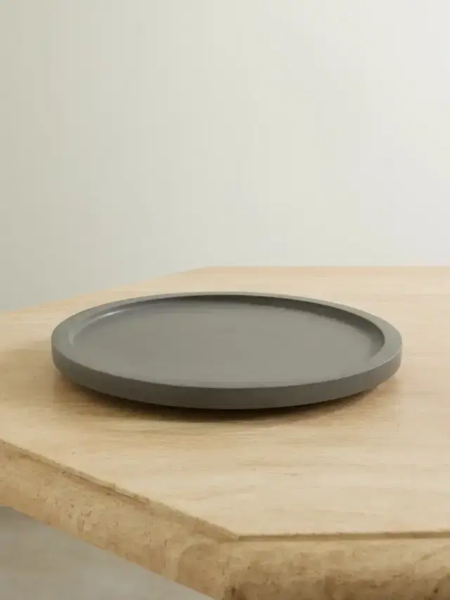 10 Gallery Object 46cm Basalt Tray