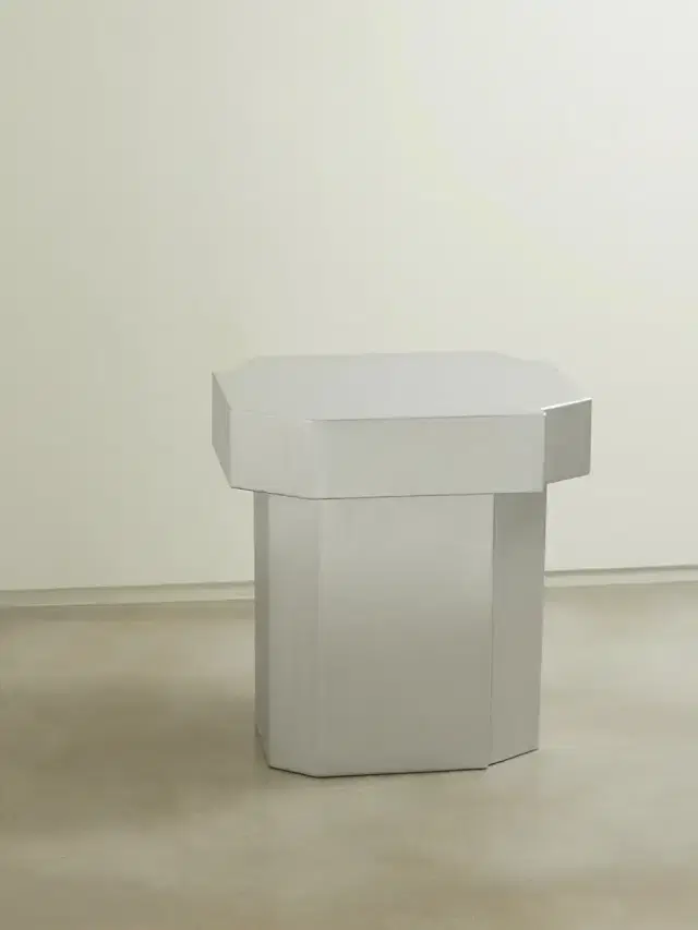 Funki 02 Brushed Aluminium Stool