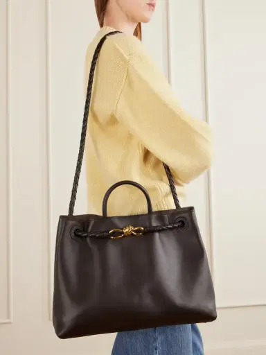 Bottega Veneta Andiamo Medium Leather Tote | Thumbnail 2 Bottega Veneta Andiamo Medium Leather Tote | Thumbnail 2