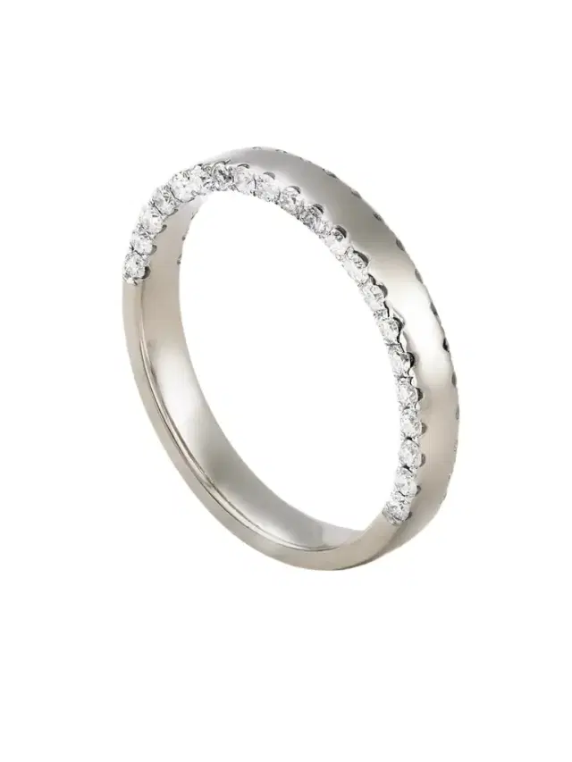 Yvonne Léon Grignotée 9-karat White Gold Diamond Ring