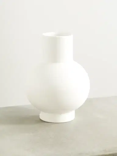 RAAWII Strøm Large Earthenware Vase | Thumbnail 1 RAAWII Strøm Large Earthenware Vase | Thumbnail 1