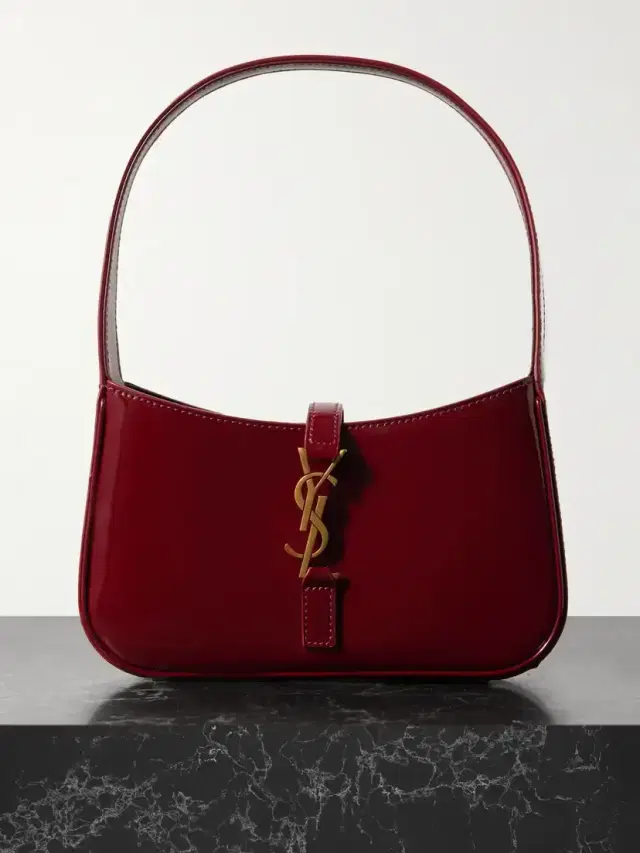 Le 5 À 7 Mini Patent-leather Shoulder Bag