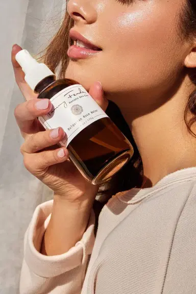 TAMMY FENDER HOLISTIC SKINCARE Bulgarian Rose Water | Thumbnail 3