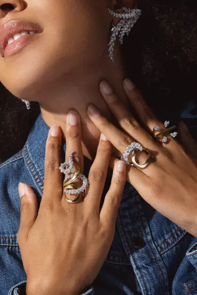 YEPREM Diamond Bar Ring | Thumbnail 3