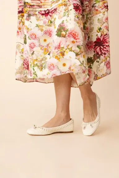 Jimmy Choo Elme Flat - White Pearl | Thumbnail 3