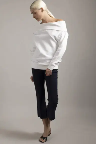 AVENUE MONTAIGNE Leo Crop Flare Pant | Thumbnail 2 AVENUE MONTAIGNE Leo Crop Flare Pant | Thumbnail 2