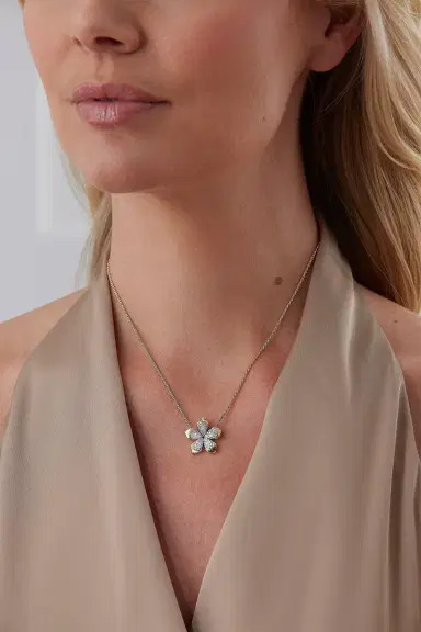 SARA WEINSTOCK Lierre Flower Necklace | Thumbnail 2