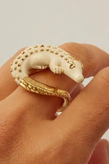 BIBI VAN DER VELDEN Mammoth Alligator Twist Ring | Thumbnail 5
