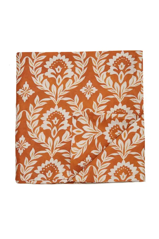 La DoubleJ Medium Tablecloth - Siena Garland