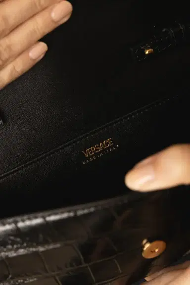 Versace Medusa'95 Crossbody Bag | Thumbnail 4