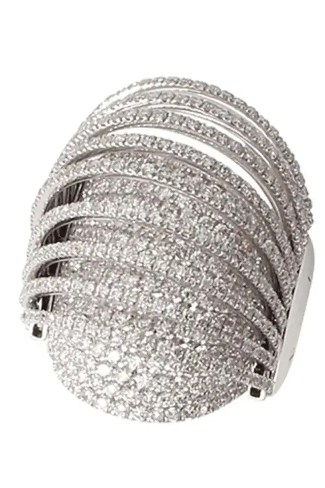 Pavone Diamond Ring
