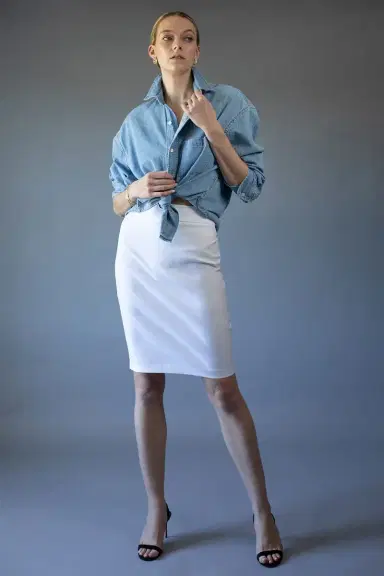 AVENUE MONTAIGNE Pull On Skirt - White | Thumbnail 2