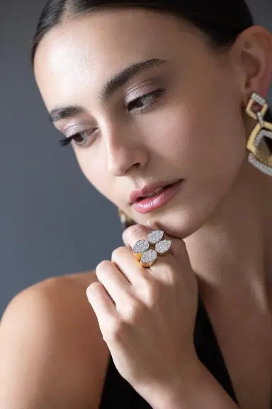 DAVID WEBB Quadrant Diamond Pear Ring | Thumbnail 3