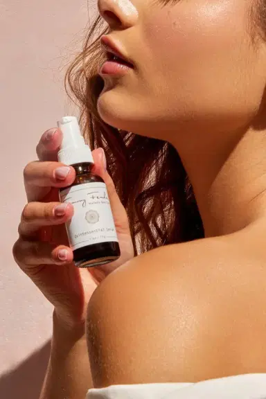 TAMMY FENDER HOLISTIC SKINCARE Quintessential Serum | Thumbnail 2