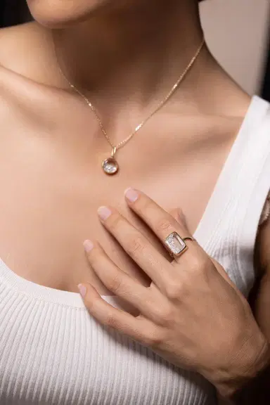 MORITZ GLIK Rectangular Diamond Shaker Ring | Thumbnail 3 MORITZ GLIK Rectangular Diamond Shaker Ring | Thumbnail 3