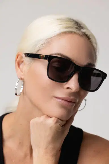 Gucci Rectangular Sunglasses | Thumbnail 3 Gucci Rectangular Sunglasses | Thumbnail 3