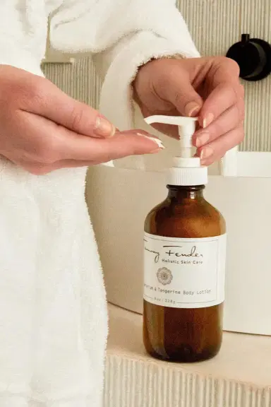 TAMMY FENDER HOLISTIC SKINCARE Rose Geranium Tangerine Body Lotion | Thumbnail 4