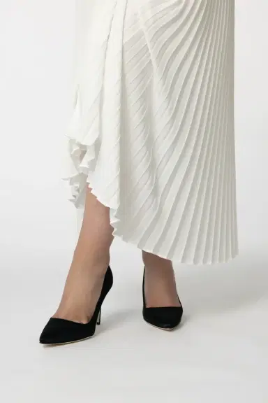 Manolo Blahnik Satin BB Pump | Thumbnail 2 Manolo Blahnik Satin BB Pump | Thumbnail 2
