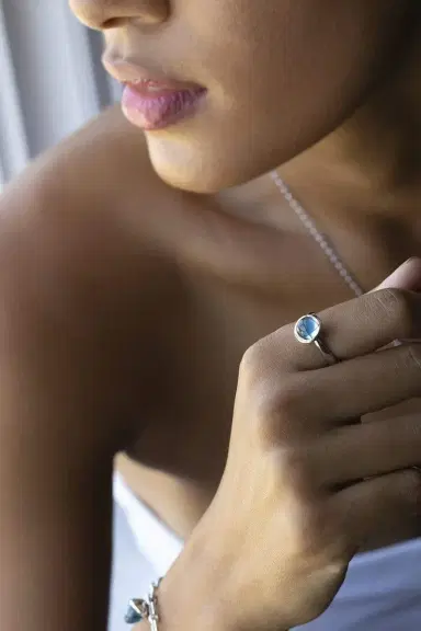 TAMARA COMOLLI Small Swiss Topaz Bouton Ring | Thumbnail 3