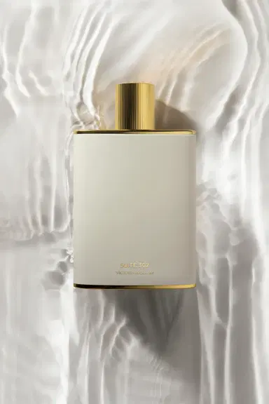 VICTORIA BECKHAM FRAGRANCE Suite 302 Eau de Parfum | Thumbnail 3 VICTORIA BECKHAM FRAGRANCE Suite 302 Eau de Parfum | Thumbnail 3