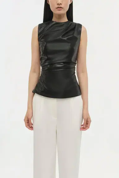 Simkhai Wynter Top - Black | Thumbnail 2