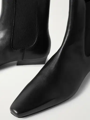 Staud Wally Leather Chelsea Boots | Thumbnail 4