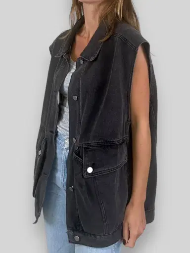 Jen Wonders Studio Oversized Denim Vest | Thumbnail 4