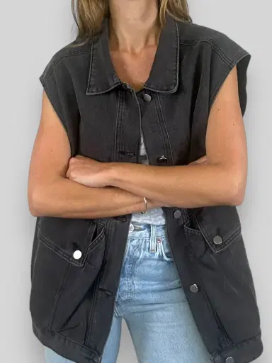 Jen Wonders Studio Oversized Denim Vest | Thumbnail 7
