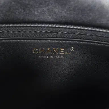 Chanel Chanel Medium Shearling Flap Bag Black Lambskin/Shearling Brushed Gold Hardware | Thumbnail 9 Chanel Chanel Medium Shearling Flap Bag Black Lambskin/Shearling Brushed Gold Hardware | Thumbnail 9