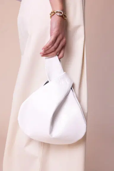 MARY SMALLWOOD Nexus Clutch - Marshmallow | Thumbnail 2